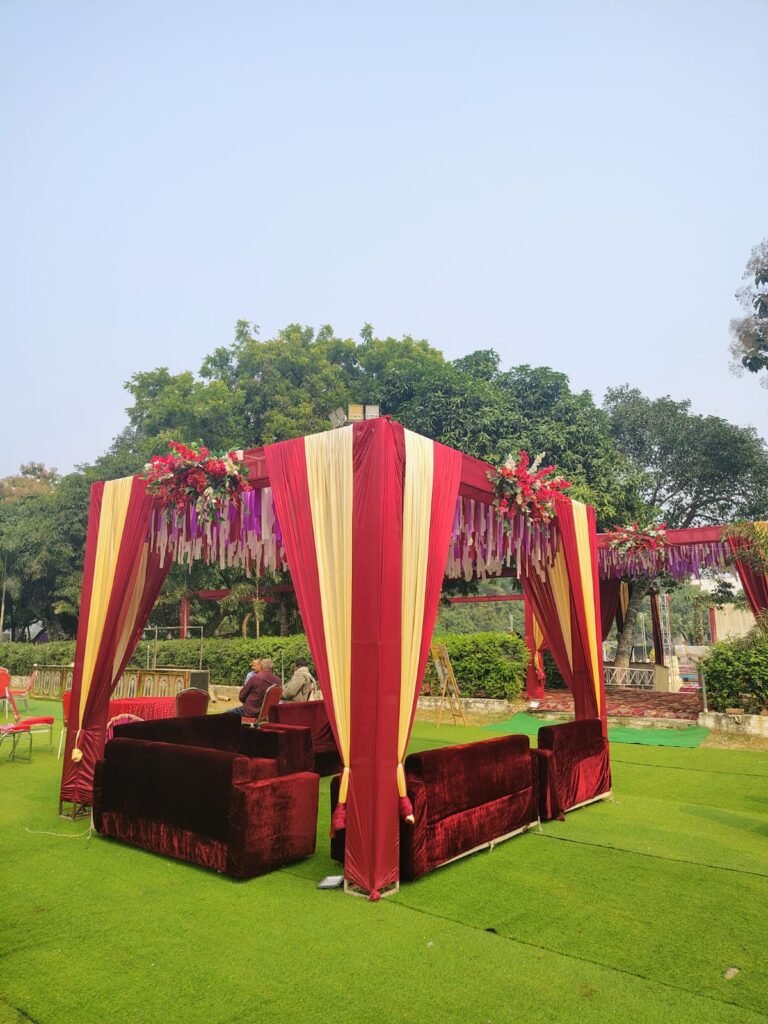 LAWN AREA